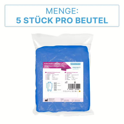A transparent plastic bag contains five ARNOMED PROTECT PP-VISITOR GOWN BLUE disposable visitor coats with snap buttons from ARNOWA GmbH. The bag is equipped with product information and a barcode. Above the image: "Quantity: 5 pieces per bag.