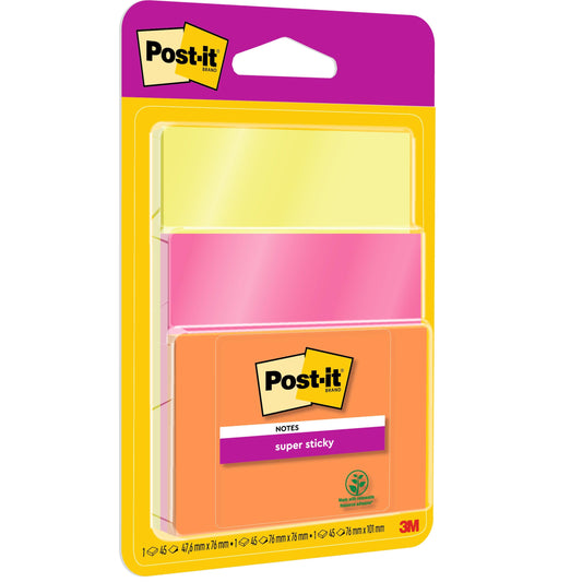 Eine Packung der 3M Deutschland GmbH Post-it® Super Sticky Notes, 76 x 76 mm, in verschiedenen Farben und Größen, mit drei Blöcken zu je 45 Blatt pro Packung. PEFC-zertifiziert (SGSCH-PEFC-COC-110078). Verpackung in gelbem und violettem Design.