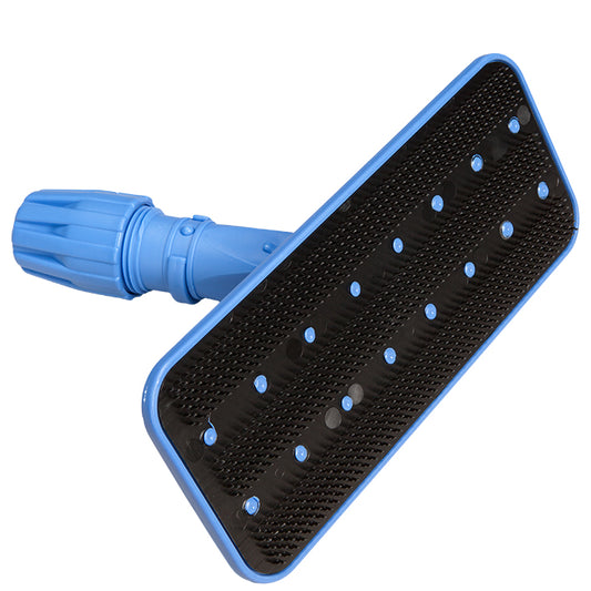 Das Diversey Randreinigungsgerät ist ein rechteckiger schwarzer Bürstenkopf mit blauen Rändern und Griff, kurzen Borsten und einem rotierenden Anschluss - ideal für die effektive Reinigung von Rändern bei Verwendung mit Handpads und kompatiblen Vario- oder Kunststoffstielen.