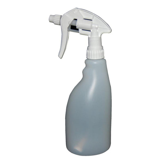 Die Sprühflasche neutral 0,5 l von Diversey Deutschland GmbH & Co. OHG ist eine durchsichtige Kunststoff-Sprühflasche mit weißer Sprühdüse, die aufrecht und leer auf einem schlichten weißen Hintergrund abgebildet ist. Diese Packung enthält 1 Sprühflasche ohne Aufdruck.
