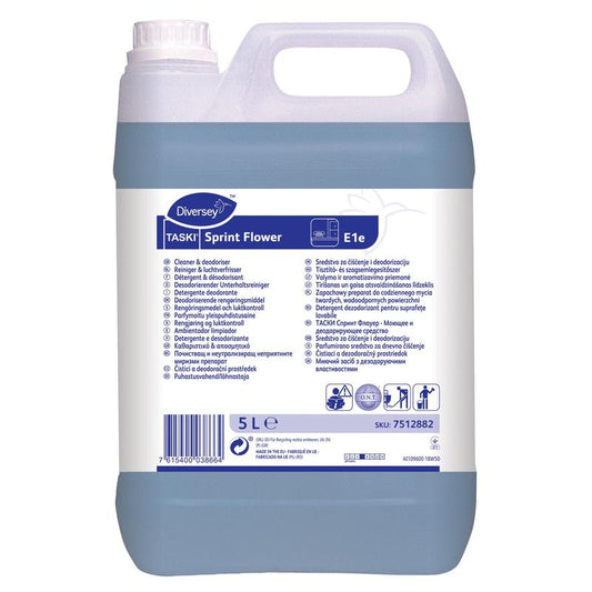 Ein 5-Liter-Kunststoffbehälter TASKI Sprint Flower Desodorierender Unterhaltsreiniger von Diversey Deutschland GmbH & Co. OHG, mit weißem mehrsprachigem Etikett und gefüllt mit frischer blauer Reinigungsflüssigkeit.