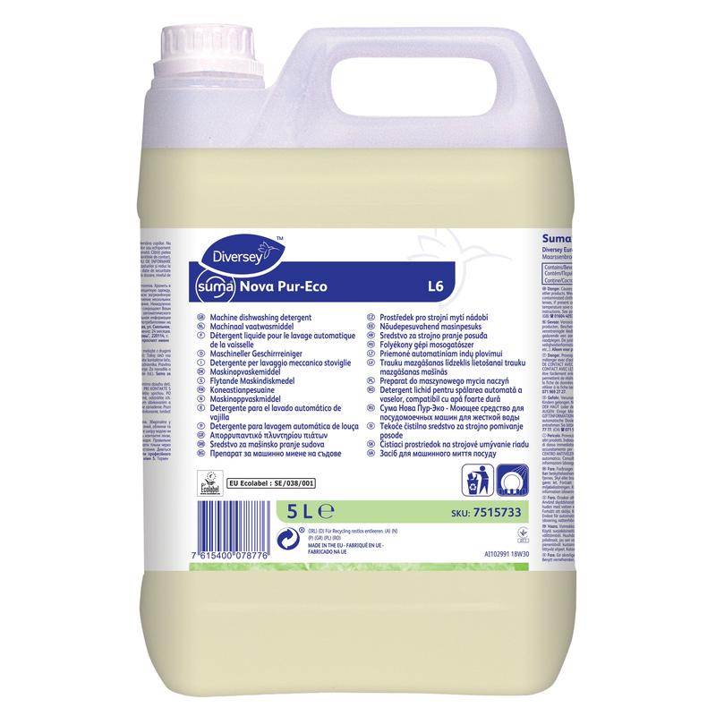 Ein 5-Liter-Behälter aus durchsichtigem Kunststoff mit Suma Nova Pur-Eco L6 Geschirrreiniger, flüssig von Diversey Deutschland GmbH & Co. OHG, mit einem weißen Etikett mit Produktdetails und mehrsprachigen Anweisungen für gewerbliche Geschirrspüler.