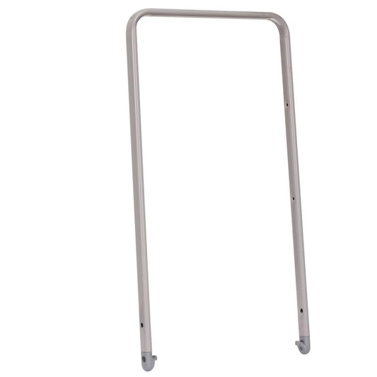 Der Deichsel zum Fahrgestell, Stoßbügel aus Aluminium, 2-fach höhenverstellbar (1 Stück) von Diversey Deutschland GmbH & Co. OHG mit zwei senkrechten Beinen und einer waagerechten oberen Stange, abgebildet auf einem schlichten weißen Hintergrund.