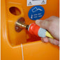 A hand connects a hose with a red and gray connector to a metal fitting on an orange TASKI swingo 2100 ?icro AquaStop from Diversey Deutschland GmbH & Co. OHG. A blue sticker nearby shows a maximum temperature of 60°C/140°F.