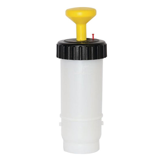 Die TASKI VersaPlus 2.0 Flasche 0,6 L gelb von Diversey Deutschland ist eine 600 ml Kunststoff-Druckflasche mit gelbem Henkel und schwarzem Deckel, ideal für effiziente Reinigung und kompatibel mit TASKI VersaPlus 2.0. Die Packung enthält 1 Stück.
