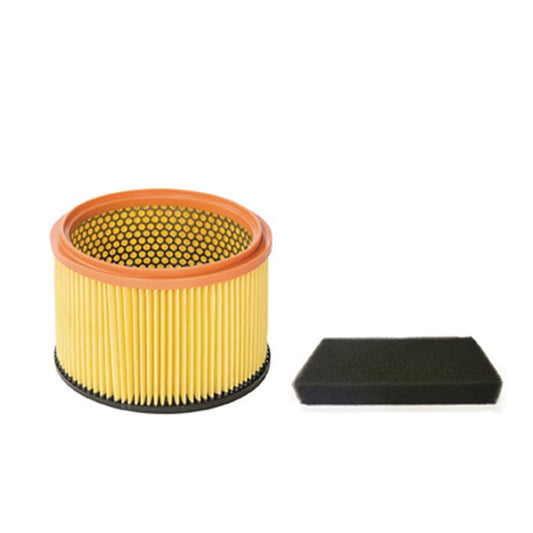 Das TASKI go Standard Filterset (1 Stück) von Diversey Deutschland GmbH & Co. OHG, bestehend aus einem zylindrischen gefalteten Papierluftfilter mit orangefarbenem Rand und einem rechteckigen schwarzen Schaumstofffilter, ist auf weißem Hintergrund abgebildet.