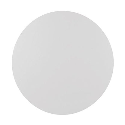 A simple white circle shape, like the PAPSTAR 100 cake bases (cardboard round, white with smooth edge) of PAPSTAR GmbH, appears on a plain white background without a visible white edge.