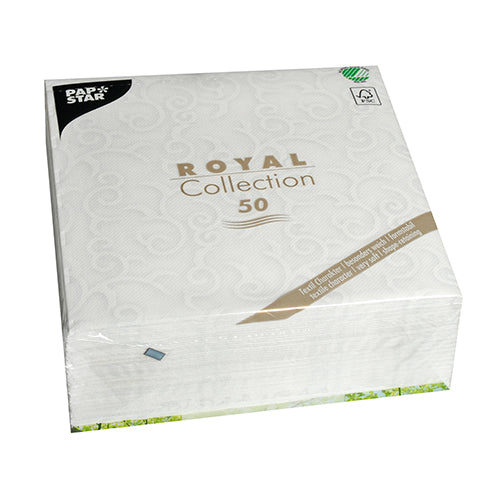 Eine versiegelte Packung PAPSTAR GmbH 50 Servietten "ROYAL Collection" 1/4-Falz, 40 x 40 cm, weiße Servietten mit Muster und gold/schwarzem Text auf der Vorderseite. Die Verpackung enthält Recycling-Symbole in den oberen Ecken.