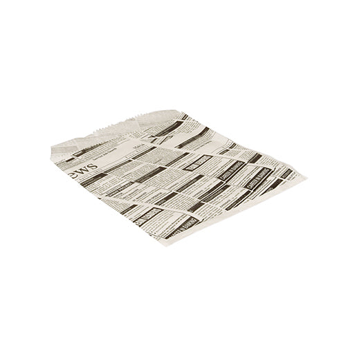 Eine einzelne PAPSTAR Hamburger-Tüte Pergament-Ersatz 16x18 cm „Newsprint“ (fettdicht, leere Tüte aus Packung mit 300 Stück) von PAPSTAR GmbH liegt flach auf weißem Hintergrund und erinnert durch das Design an Zeitungspapier.