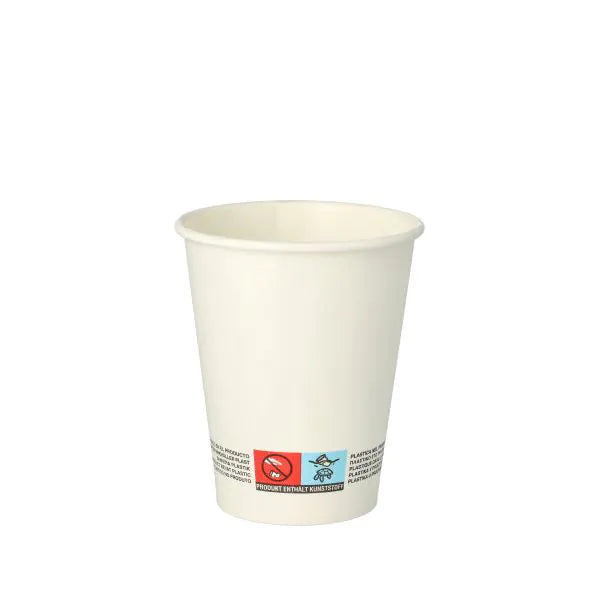 Ein PAPSTAR GmbH 50 Trinkbecher, Pappe 0,2 l Pappbecher steht leer und aufrecht mit einem gedruckten Warnhinweis in der Nähe des Bodens vor einem weißen Hintergrund.