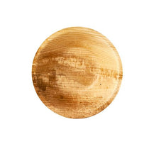 The PAPSTAR palm leaf bowls "pure" (round, 13 cm, 6 pieces) are environmentally friendly, biodegradable, and sustainable disposable tableware - ideal as a natural alternative from PAPSTAR GmbH.