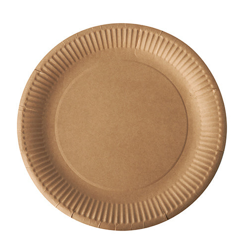 A simple, round, brown PAPSTAR 100 plates, cardboard "pure" round from PAPSTAR GmbH with a corrugated edge is depicted on a white background. This FSC-certified and sustainable paper plate is environmentally friendly.