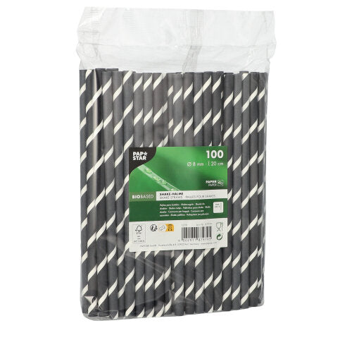 In einer durchsichtigen Kunststoffverpackung befinden sich 100 PAPSTAR GmbH Shake-Halme, Papier Ø 8 mm in schwarz mit weißen Streifen. Das Etikett auf der Vorderseite weist auf Produktdetails und Zertifizierungen für FSC-zertifizierte, nachhaltige Trinkhalme hin.