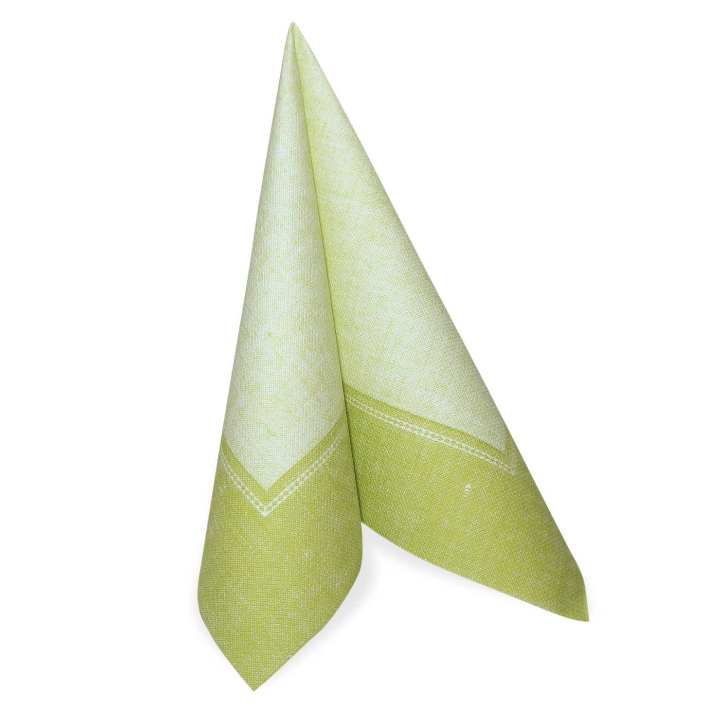 Die Serviette PAPSTAR GmbH 50 Servietten "ROYAL Collection" 1/4-Falz grün (40 x 40 cm) steht aufrecht mit zwei spitzen Enden, hat einen hellgrünen Rand und sichtbare Nähte.