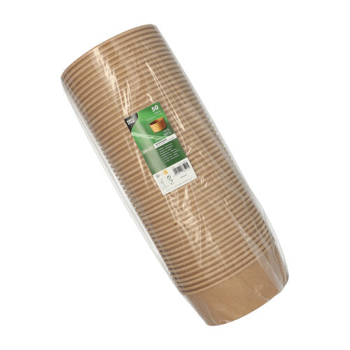 Ein in durchsichtige Folie eingewickelter Stapel von 50 braunen runden Salatschalen (PAPSTAR GmbH) aus Karton mit PLA-Beschichtung trägt ein grün-weißes Etikett mit der Aufschrift „PAPSTAR 50 Salatschalen, Pappe mit PLA-Beschichtung“.