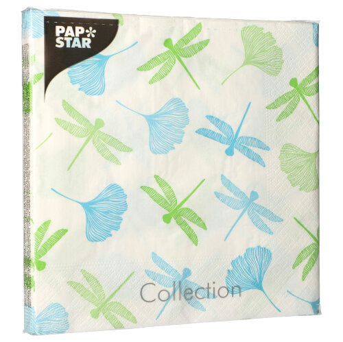 Die PAPSTAR 20 Servietten (40x40 cm, 3-lagig, 1/4-Falz) der PAPSTAR GmbH zeigen grüne und blaue Libellen mit Ginkgoblättern auf weißem Grund und den Aufdruck „Collection“ am unteren Rand.