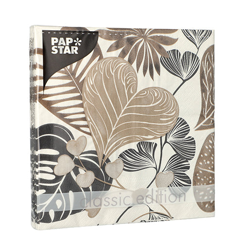 Eine Packung PAPSTAR 20 Servietten, 33x33 cm, 3-lagig, 1/4-Falz Design Set 2 von PAPSTAR GmbH mit einem beige, braunen und grauen botanischen Blatt- und Herzmuster. Auf der Verpackung steht "classic edition" und das PAPSTAR-Logo oben links.
