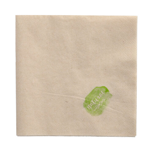 Die PAPSTAR 250 Servietten, 2-lagig 33 x 33 cm 1/8-Falz der PAPSTAR GmbH sind schlichte, hellbraune Servietten mit grünem Logo und „Natur“ in Weiß an der Ecke – ideal für eine stilvoll gedeckte Tafel.