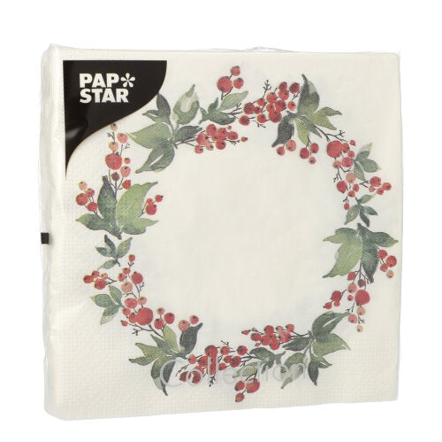 Eine Packung PAPSTAR 20 Servietten, 33x33 cm, 3-lagig, 1/4-Falz der PAPSTAR GmbH mit grünem Laub und roten Beeren - eine weiche und festliche Serviettenwahl für jeden Anlass.