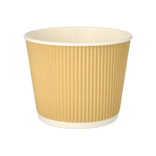 Die Abbildung zeigt einen PAPSTAR 25 Suppenbecher, Pappe rund 998 ml (Ø 13,5 cm, H 10,8 cm) in braun/weiß mit Ripple Wall und Folie der PAPSTAR GmbH, auf weißem Hintergrund. (25 Stück).