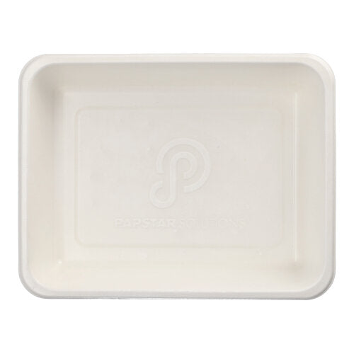 Die PAPSTAR 50 Siegelschalen Zuckerrohr, PLA beschichtet (4,9 x 22,7 x 17,8 cm) der PAPSTAR GmbH ist eine weiße, rechteckige Schale mit abgerundeten Ecken, einem erhabenen Rand, einem geprägten Logo in der Mitte und von oben fotografiert.