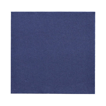 Pictured are 150 napkins "DAILY Collection" 1/4-fold, 32 x 32 cm, solid dark blue, by PAPSTAR GmbH on a white background.