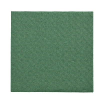 A single 150 napkins "DAILY Collection" 32 x 32 cm from PAPSTAR GmbH in green is neatly folded on a white background, with a solid color and a subtle texture pattern for a high-quality appearance.