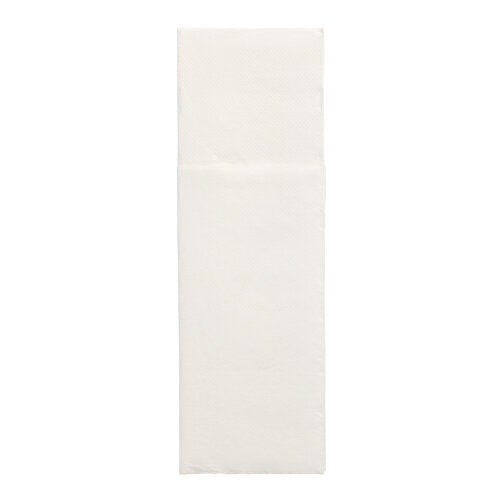 On a plain white background is a single, unfolded napkin "DAILY Collection" 48 x 30 cm with cutlery fold by PAPSTAR GmbH from the 50-pack.