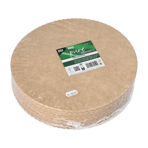 A stack of round, brown, biodegradable paper plates from the PAPSTAR GmbH with the inscription “PAPSTAR "100 'pure' round cardboard cake plates" are packaged in clear plastic wrap and labeled with a green-and-white label that reads "Product Information and Restaurant Quality."