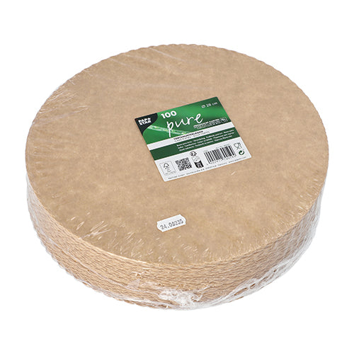 Ein Stapel runder, brauner, biologisch abbaubarer Pappteller der PAPSTAR GmbH mit der Aufschrift „PAPSTAR 100 Tortenunterlagen, Pappe ‚pure‘ rund“ ist in Klarsichtfolie verpackt und mit einem grün-weißen Etikett mit der Aufschrift „Produktinformationen und Gastronomie Qualität“ versehen.