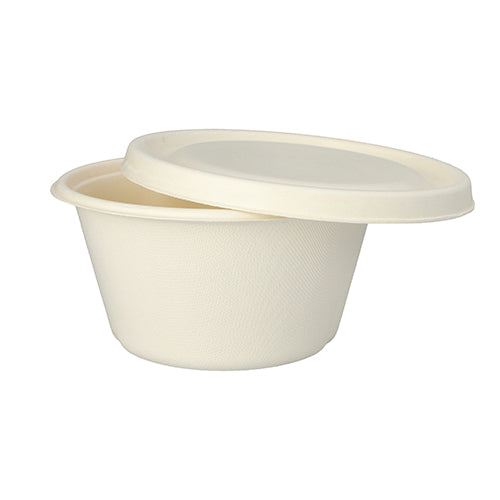Die PAPSTAR 25 Schalen, Zuckerrohr „pure“ Ø 17 cm der PAPSTAR GmbH ist eine runde, weiße Einwegschüssel mit Deckel, hergestellt aus biologisch abbaubarem Zuckerrohr – perfekt für den umweltfreundlichen Einwegbedarf.
