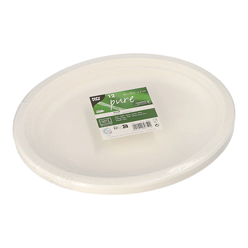 Ein Stapel ovaler, weißer PAPSTAR 12 Teller aus Zuckerrohr „pure“, verpackt in Plastik mit einem grün-weißen Etikett mit Produktinformationen, einschließlich der Marke PAPSTAR GmbH und einem Barcode – nachhaltig und umweltfreundlich.