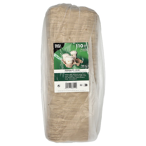 Eine kunststoffverpackte Packung mit 110 Pappschalen „To Go“ (4,7 x 22,4 x 22,4 cm, natur) für je 4 Becher der PAPSTAR GmbH, umweltfreundlich für den Transport. Grün-weißes Etikett zeigt Marken- und Schalenabbildungen mit Speisen und Getränken.