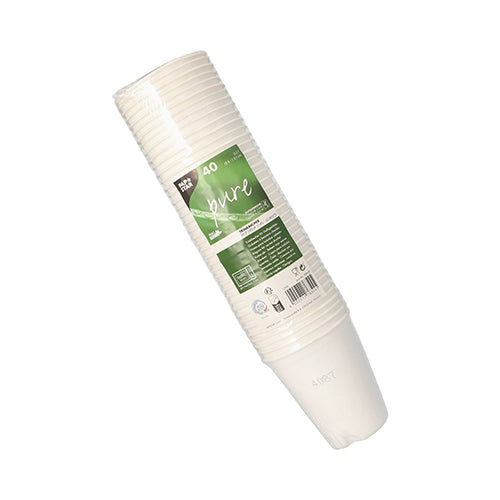 40 weiße PAPSTAR „pure“ Trinkbecher (0,2 l, Ø 8 cm · 9,1 cm) aus Zuckerrohr für Heißgetränke, biologisch abbaubar und in Schrumpffolie verpackt. Die grüne Etikette liefert Recycling- und Produktinfos.