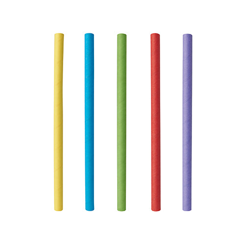 Fünf PAPSTAR 500 Cocktail Trinkhalme, Papier Ø 7 mm - 15 cm von PAPSTAR GmbH, in den Farben gelb, blau, grün, rot und lila sind gleichmäßig in einer Reihe vor weißem Hintergrund angeordnet.