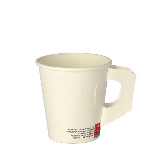 Ein weißer Einwegbecher (0,18 l, Ø 7,3 cm x 7,8 cm) aus Starpak-Papier mit rechteckigem Henkel an der Seite und kleinem schwarz-rotem Text am Boden; das Set enthält 25 Becher. Der Hintergrund ist weiß.