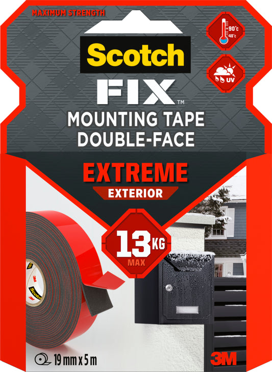 Eine Packung Scotch-FIX™ Extreme doppelseitiges Außenmontageband von 3M Deutschland GmbH (19 mm x 5 m) mit der Rolle, einem Briefkasten, Symbolen für die Temperatur- und UV-Beständigkeit und einem Etikett mit der maximalen Belastung von 13 kg.