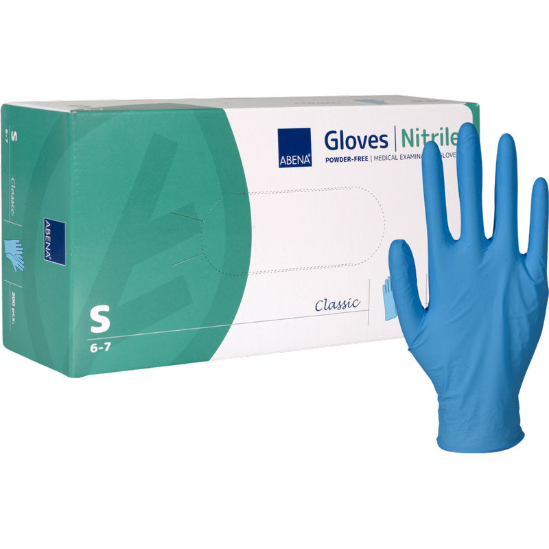 Eine Schachtel Abena Re-Seller GmbH Nitril-Handschuhe Classic, Puderfrei, Blau (Größe klein) ist mit einem blauen Handschuh hochkant rechts abgebildet. Die grün-weiß-blaue Verpackung passt zu medizinischen Einrichtungen.