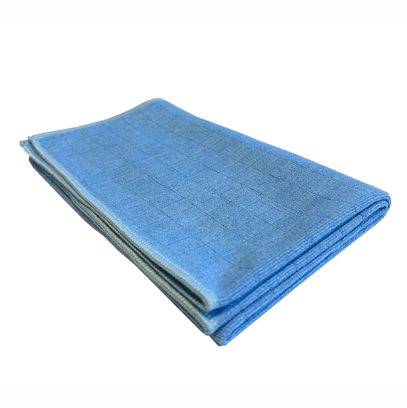 Ein sauber gefaltetes Arcora Floor-Clean Microfaser Bodentuch von Arcora International GmbH, mit einem blauen Gittermuster, ideal für die Bodenreinigung. Verkauft in einer Packung von 10 Stück und auf einem schlichten weißen Hintergrund dargestellt.
