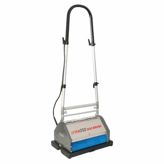 Die Arcora Aniko 350 Duo Brush Maschine Mit Rotierendem Bürstsystem von Arcora International GmbH verfügt über einen schwarzen Griff, ein silbernes Gehäuse, ein sichtbares blaues rotierendes Bürstensystem unten und ein linksseitiges Stromkabel für die professionelle Reinigung.