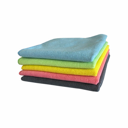 Ein Stapel von fünf Arcora SOFT-LINE MICROFASERTUCH 40 x 40 cm von Arcora International GmbH in blau, grün, gelb, pink und schwarz liegt auf weiß. Diese langlebigen Tücher sorgen für effektive Sauberkeit bei jedem Einsatz.