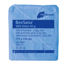 A sealed package of Meditrade BeeSana® SMS gown 40g, 3-layer, from Meditrade GmbH, with 10 pieces. The packaging contains product details and certification logos.