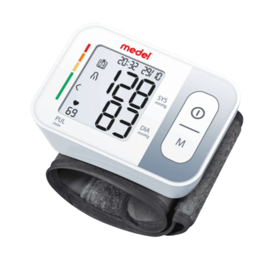 An automatic Medel Quick wrist blood pressure monitor that measures a systolic pressure of 129, a diastolic pressure of 85, and a pulse rate of Beurer GmbH measures.