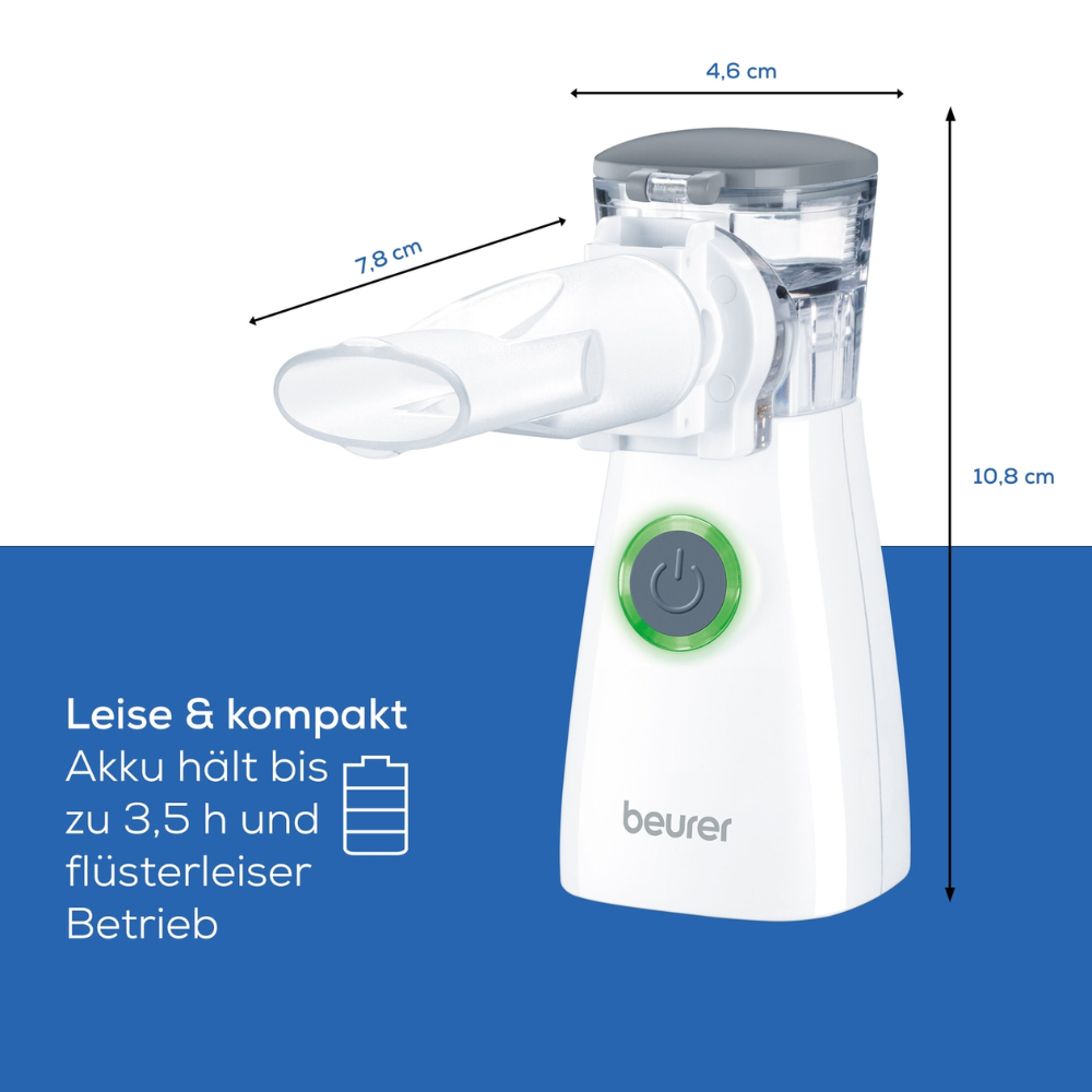 Der Beurer IH 57 Inhalator mit Schwingmembran-Technologie von Beurer GmbH, erhältlich in Weiß mit Abmessungen von 4,6 cm Breite, 7,8 cm Tiefe und 10,8 cm Höhe, verfügt über die innovative Schwingmembran-Technologie. Er verfügt über einen Einschaltknopf und eine grüne Kontrollleuchte. Der deutsche Text hebt hervor, dass er leise und kompakt ist und eine Akkulaufzeit von bis zu 3,5 Stunden hat.