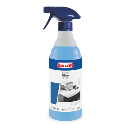 A 600 ml spray bottle of the surface cleaner Buzil Drizzle® Blue SP 20 with a blue spray nozzle is labeled with the image of a monochrome kitchen counter. The label emphasizes material compatibility for effective cleaning and features the branding of BUZIL-WERK Wagner GmbH & Co. KG.