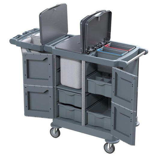 Der DI PROTECT TROLLEY GROSS von Diversey Deutschland GmbH & Co. OHG ist ein großer, geschlossener Wagen (1 Stück) mit mehreren Ablagen, zwei Deckelbehältern, zentralem Sackteil und vier Rädern für sichere Mobilität bei den täglichen Reinigungsarbeiten.