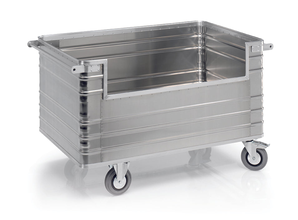 Der Novocal Transportcontainer mit Seitenwandausschnitt von Novocal ist ein großer, rechteckiger Container aus Material A mit gerippten Seiten, einer offenen Frontplatte und vier Lenkrollen. Wird als Einzelstück geliefert (1 Stück).