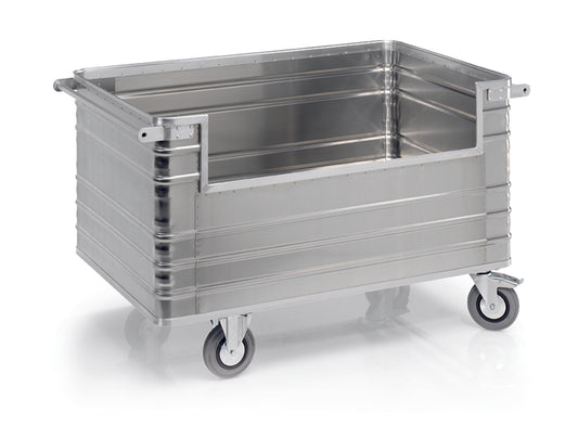 Der Novocal Transportcontainer mit Seitenwandausschnitt von Novocal ist ein großer, rechteckiger Container aus Material A mit gerippten Seiten, einer offenen Frontplatte und vier Lenkrollen. Wird als Einzelstück geliefert (1 Stück).