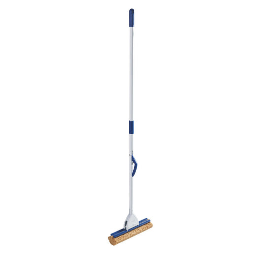 Der Haug Bürsten KG FEUCHTWISCHER MIT STAHLSTIEL 1400X330X85MM, in weiß und blau, verfügt über einen langen Griff, einen Auswringhebel und einen rechteckigen Schwammkopf - perfekt für die Bodenreinigung - der aufrecht vor einem weißen Hintergrund steht.