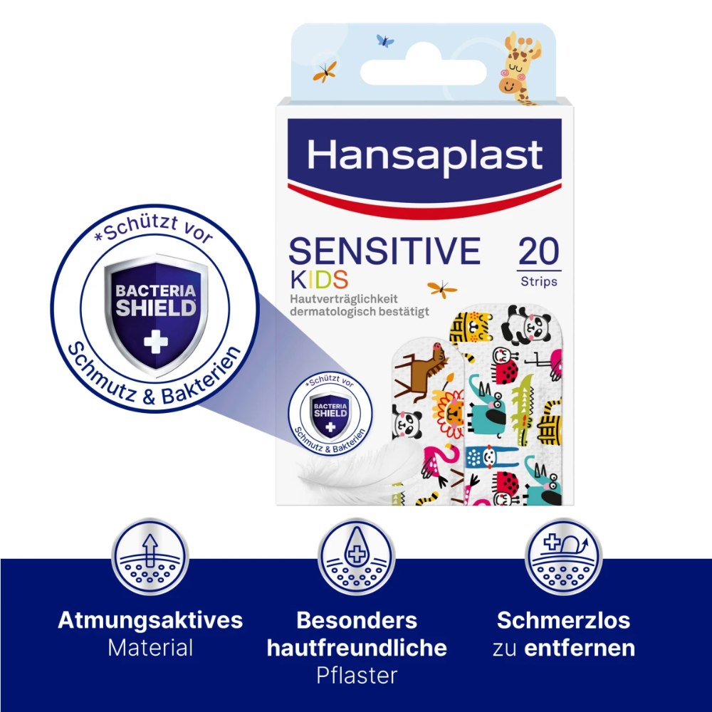 Eine Packung Hansaplast Kinderpflaster Sensitive - 20 Pflaster der Beiersdorf AG mit farbenfrohem, kinderfreundlichem Tierdesign. Die Verpackung hebt hypoallergenes, atmungsaktives Material und einfaches Entfernen hervor, wobei Symbole den Schutz betonen.